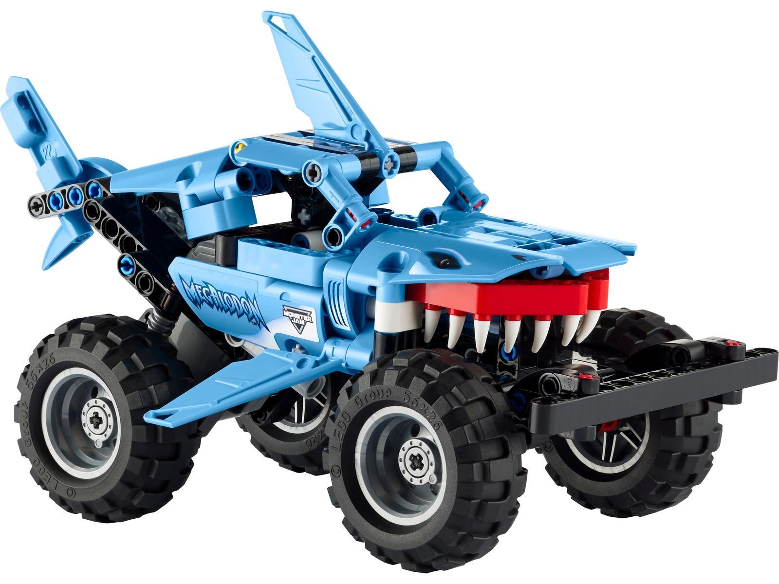 Monster Jam Megalodon